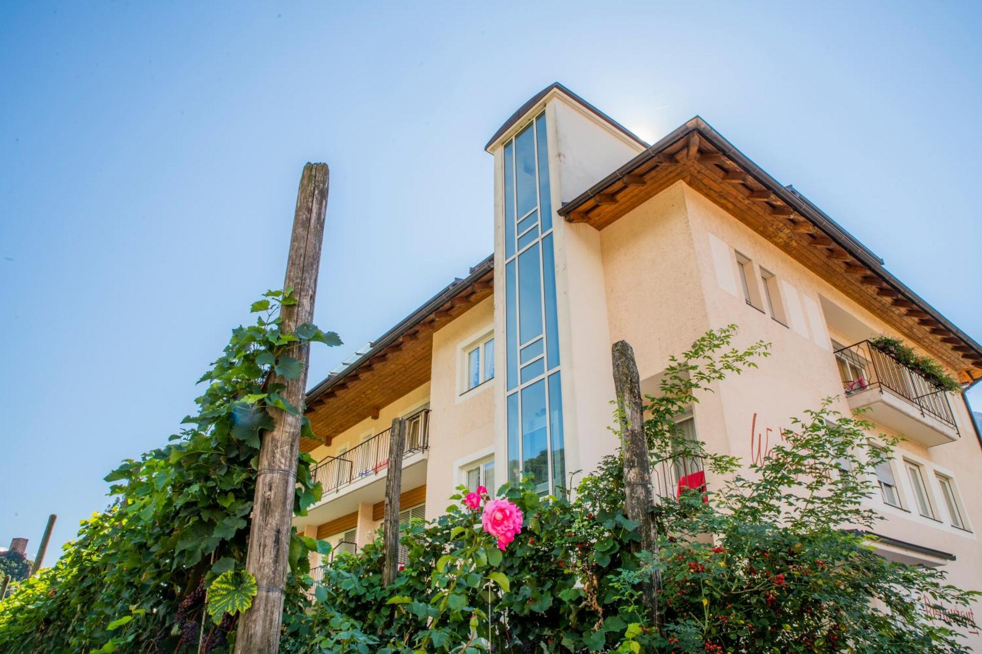 Weingarten Terlan - Rooms & Breakfast ภายนอก รูปภาพ