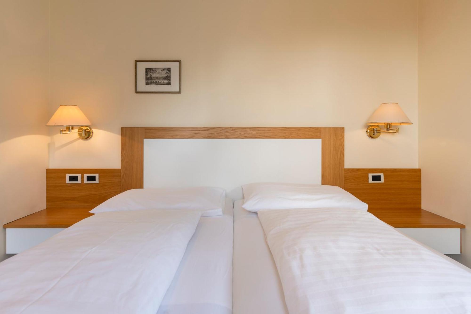 Weingarten Terlan - Rooms & Breakfast ภายนอก รูปภาพ