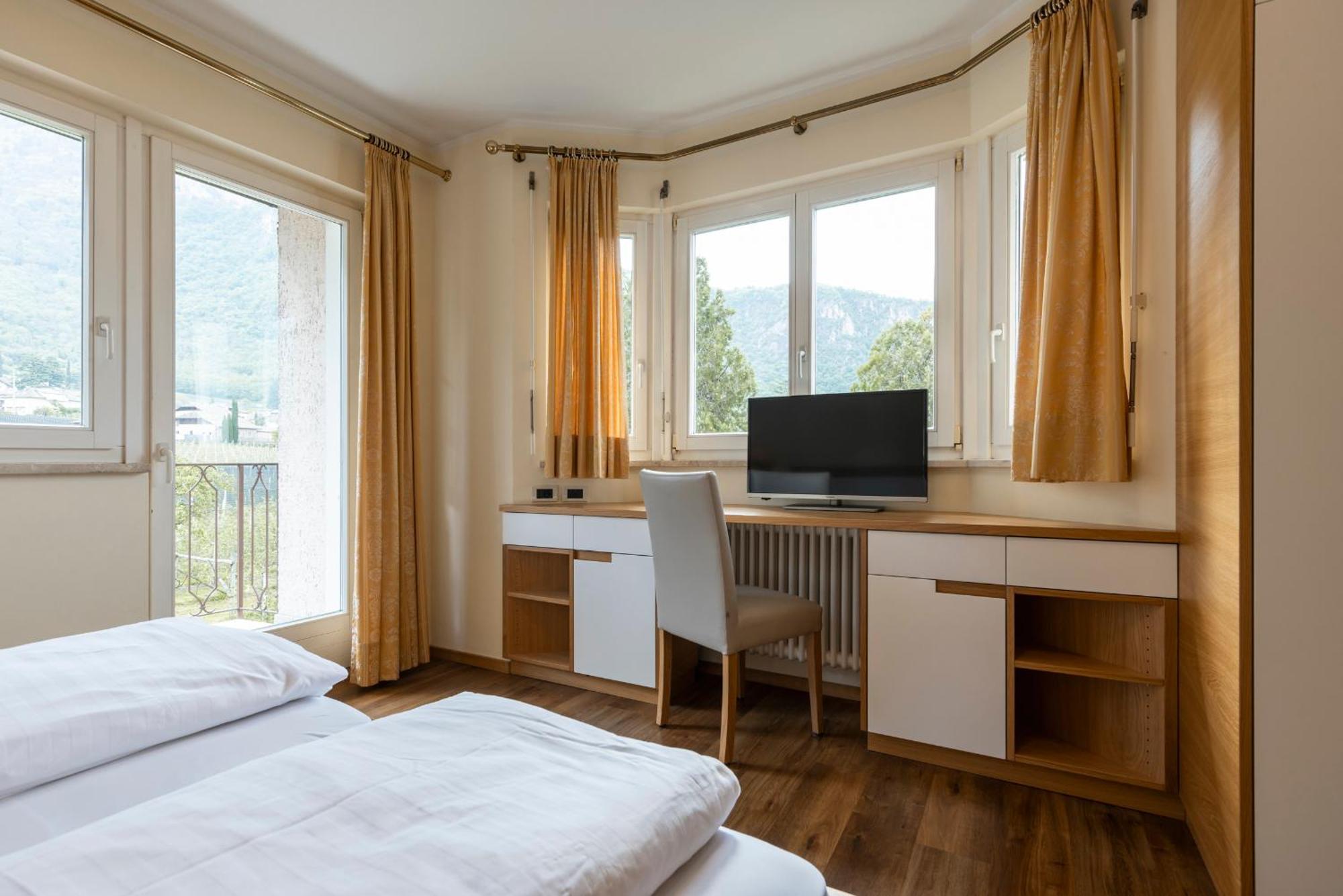 Weingarten Terlan - Rooms & Breakfast ห้อง รูปภาพ