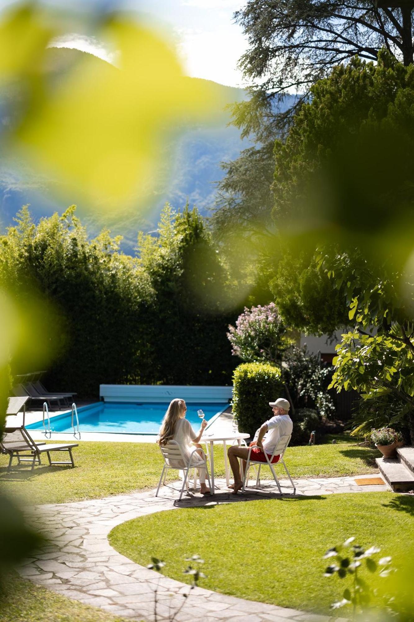 Weingarten Terlan - Rooms & Breakfast ภายนอก รูปภาพ
