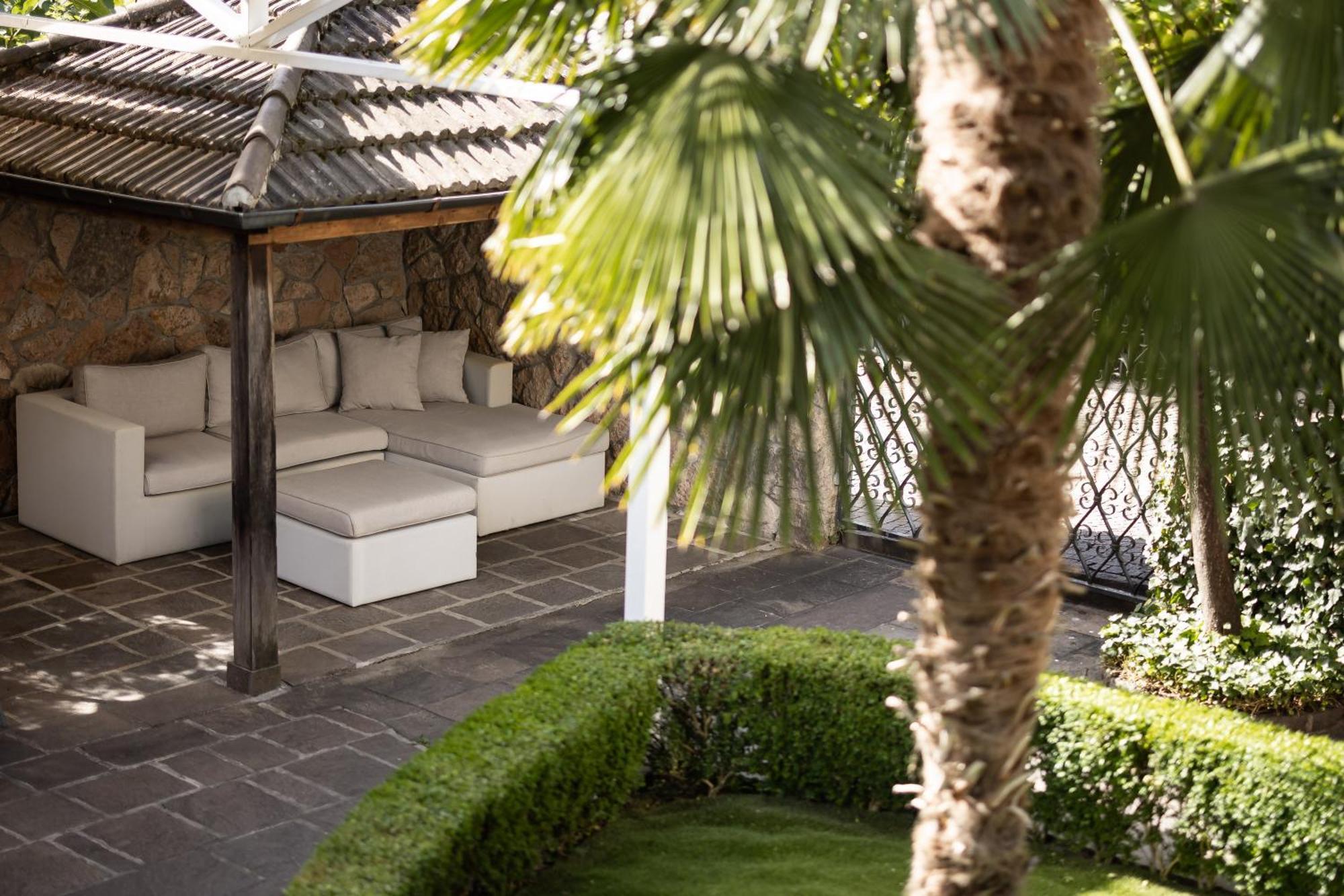 Weingarten Terlan - Rooms & Breakfast ภายนอก รูปภาพ